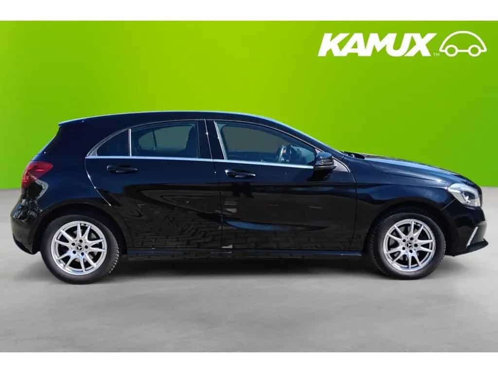 Mercedes-Benz A 200 7G-DCT Urban+LED+NAVI+TEMPO+PDC+KLIMA 12/2017-photo-3