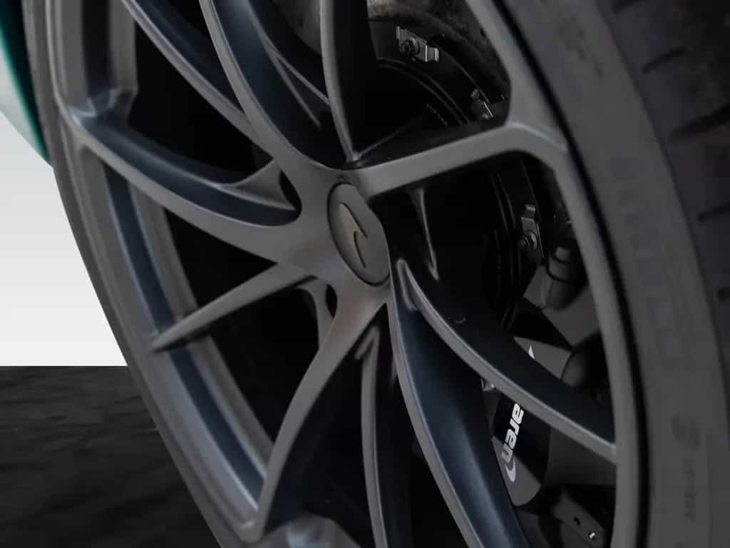 McLaren 750S Coupé null-photo-12