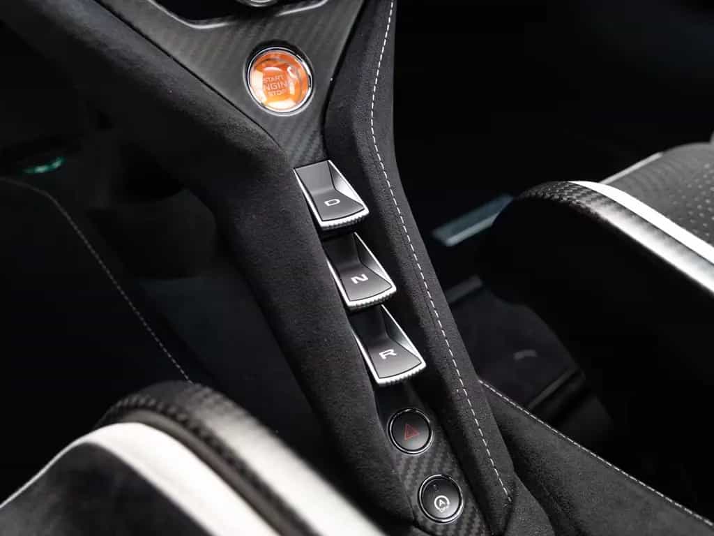 McLaren 750S Coupé null-photo-19