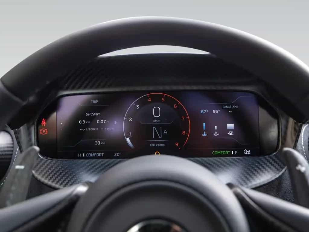 McLaren 750S Coupé null-photo-24