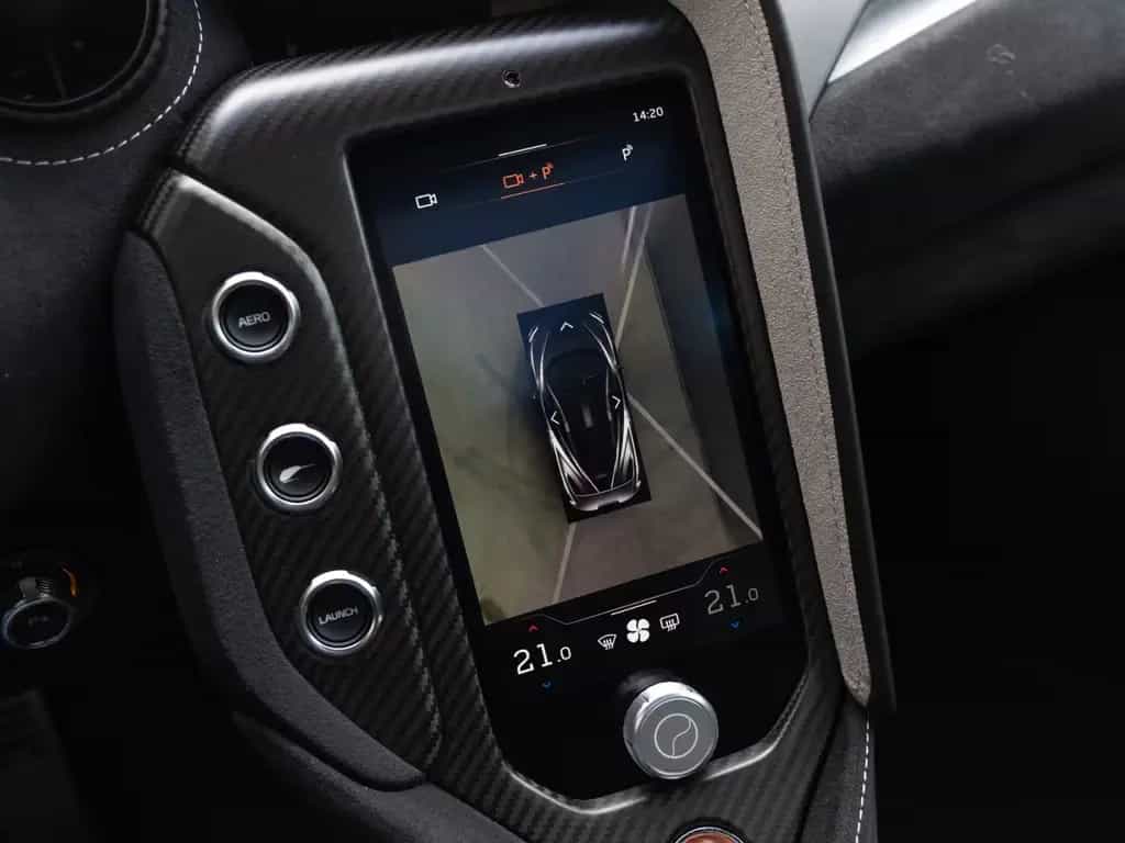 McLaren 750S Coupé null-photo-26