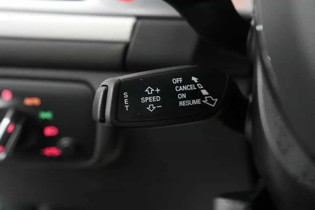 Audi A6 Avant 3.0 TDI quattro *AUT*NAV*LED*SHZ*AHK* 08/2013-photo-36