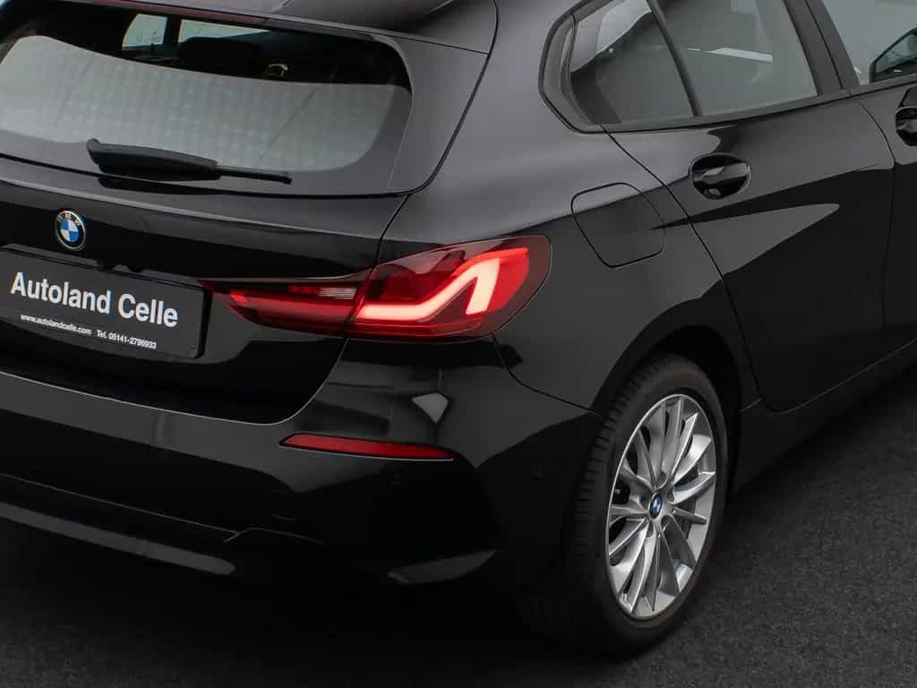 BMW 118 i Kamera DAB CockPitPro Geschwindigkeitsr LED 03/2023-photo-12