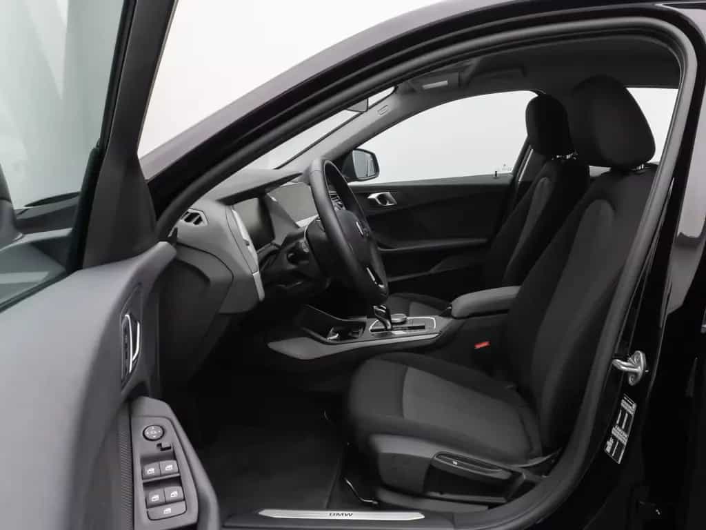 BMW 118 i Kamera DAB CockPitPro Geschwindigkeitsr LED 03/2023-photo-18