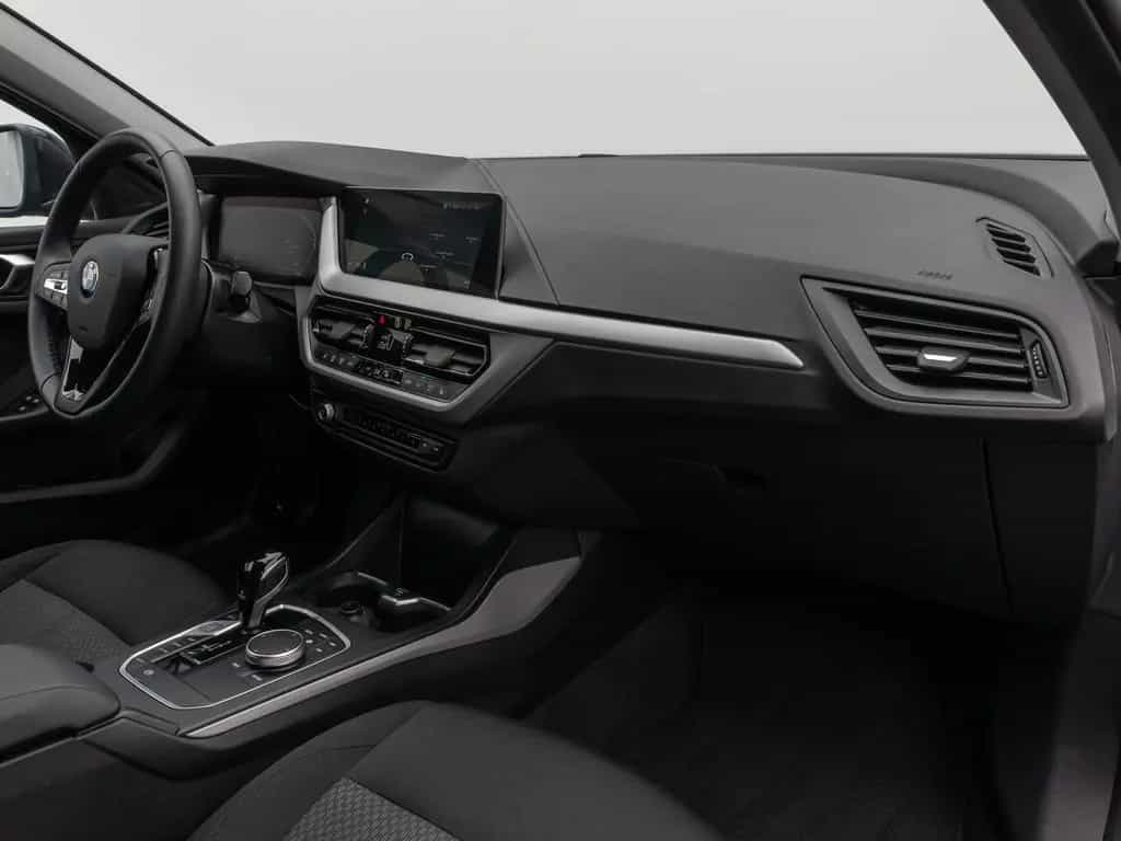 BMW 118 i Kamera DAB CockPitPro Geschwindigkeitsr LED 03/2023-photo-22