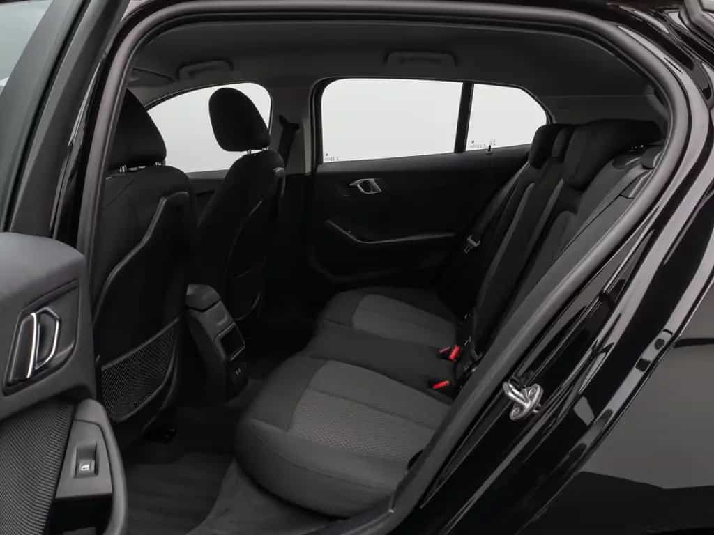 BMW 118 i Kamera DAB CockPitPro Geschwindigkeitsr LED 03/2023-photo-24