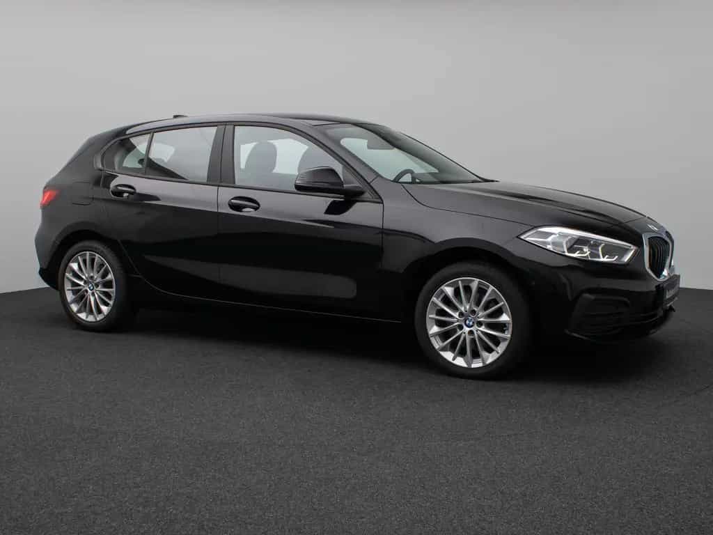 BMW 118 i Kamera DAB CockPitPro Geschwindigkeitsr LED 03/2023-photo-3