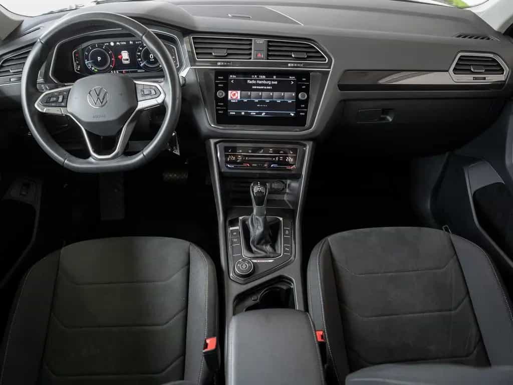 Volkswagen Tiguan Elegance Elegance 2.0 TSI OPF 4MOTION 140 04/2023-photo-9