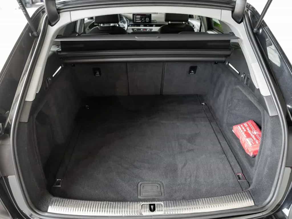 Audi A4 Avant 35 TFSI 110(150) S tronic Navi el.Heck 09/2022-photo-25
