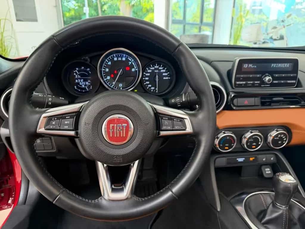 Fiat 124 Spider Lusso*1.Hand*Tempo*Leder 01/2017-photo-10