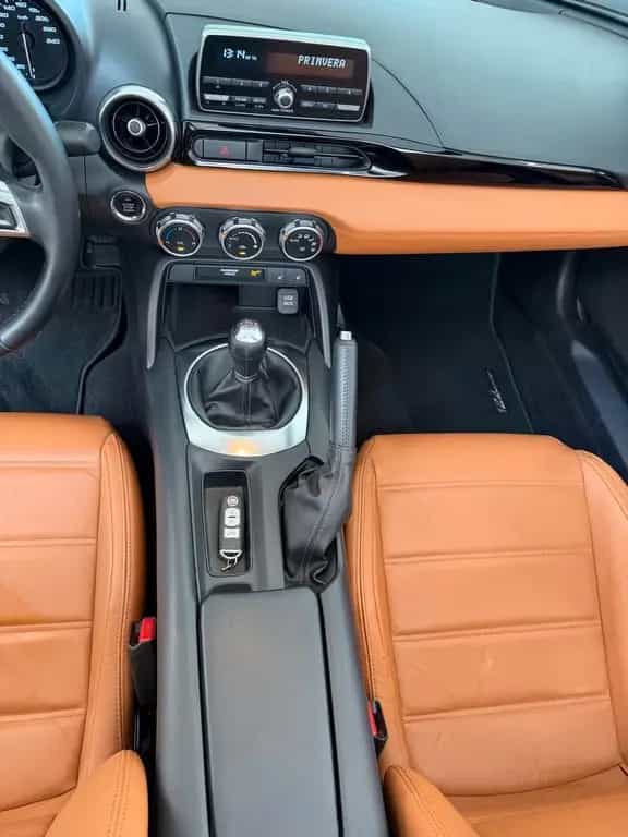Fiat 124 Spider Lusso*1.Hand*Tempo*Leder 01/2017-photo-11
