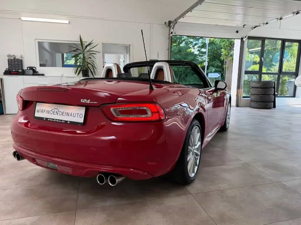 Fiat 124 Spider Lusso*1.Hand*Tempo*Leder 01/2017-photo-4