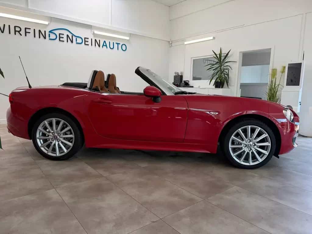 Fiat 124 Spider Lusso*1.Hand*Tempo*Leder 01/2017-photo-5