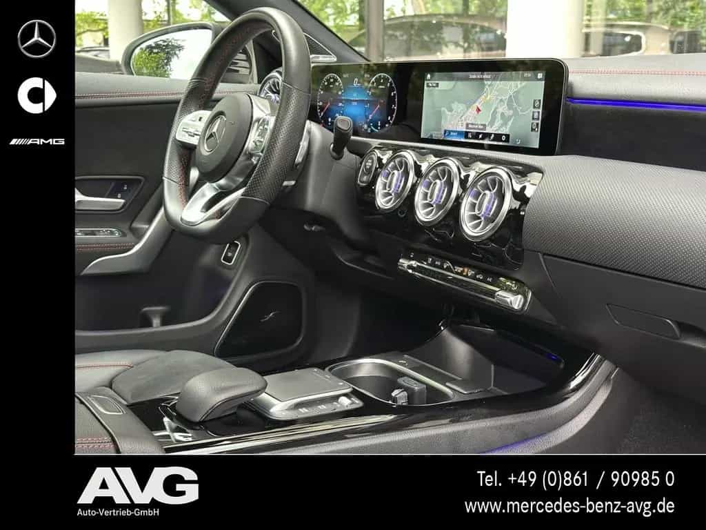 Mercedes-Benz CLA 200 AMG Pano Night Burm 360° 19" Distr Rkam 09/2020-photo-16