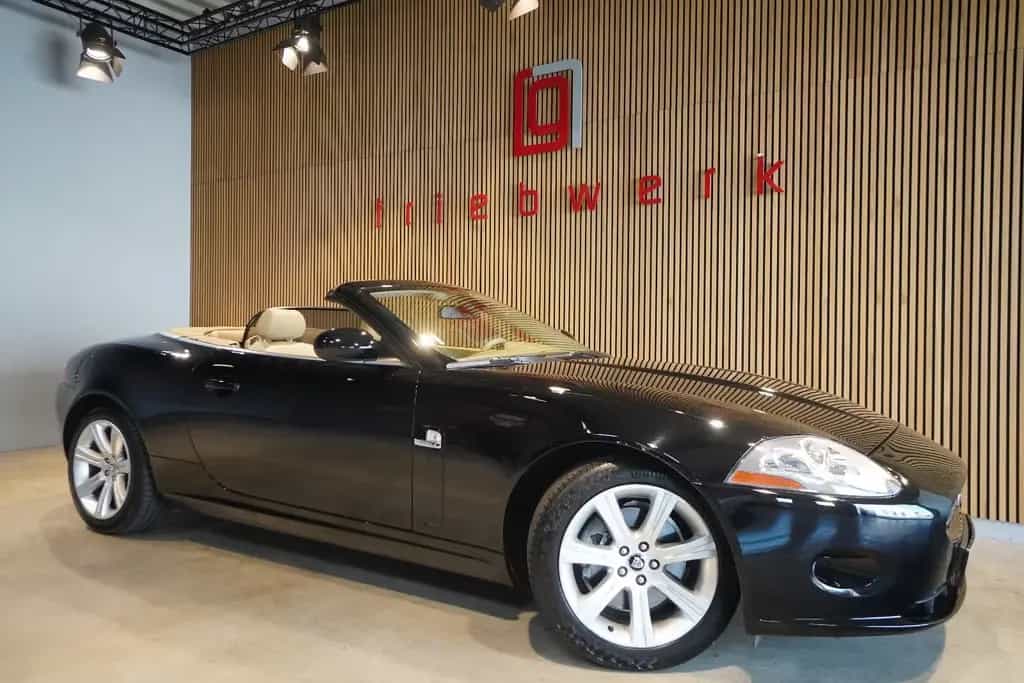 Jaguar XK Cabriolet 4.2 V8-BRD-U-frei-Top Zustand- 08/2007-photo-1