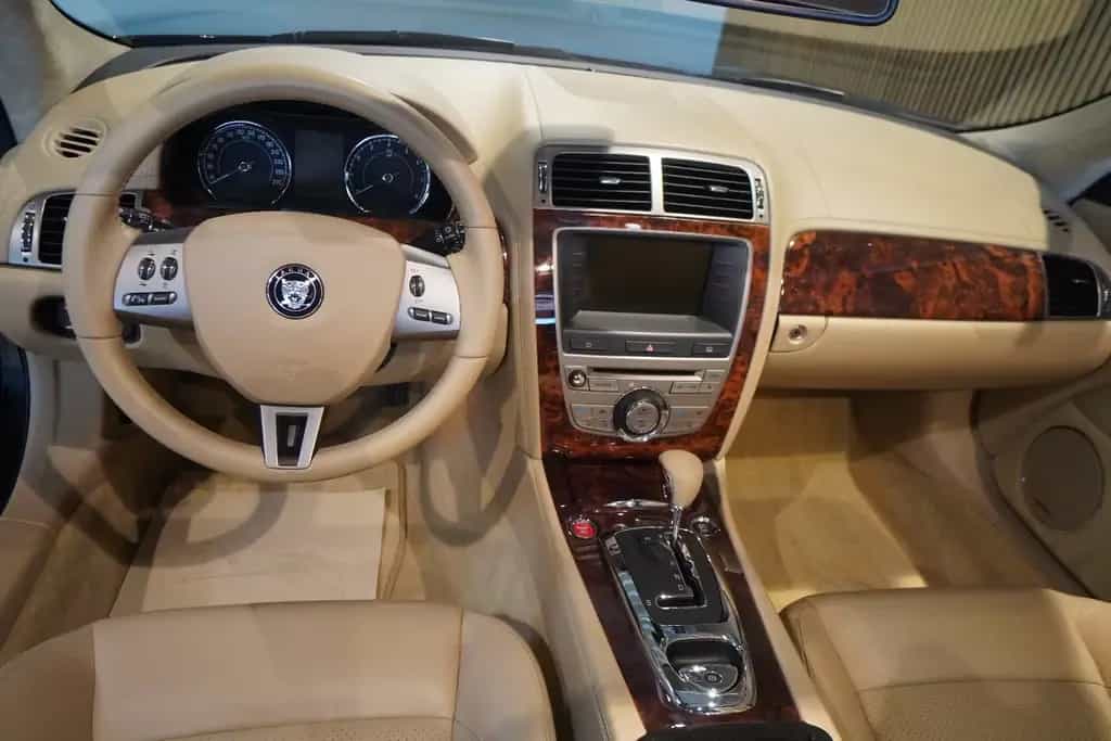 Jaguar XK Cabriolet 4.2 V8-BRD-U-frei-Top Zustand- 08/2007-photo-6
