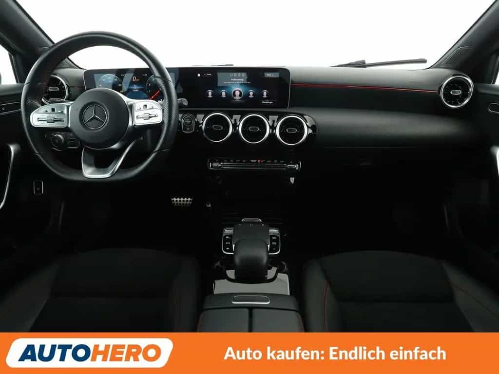 Mercedes-Benz A 200 AMG Line Aut.*NAV*TEMPO*CAM*PDC*SHZ*ALU* 11/2019-photo-11