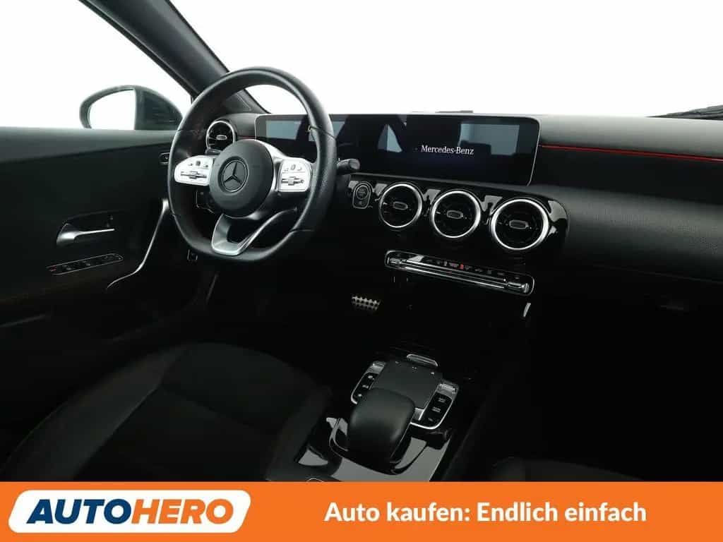 Mercedes-Benz A 200 AMG Line Aut.*NAV*TEMPO*CAM*PDC*SHZ*ALU* 11/2019-photo-12