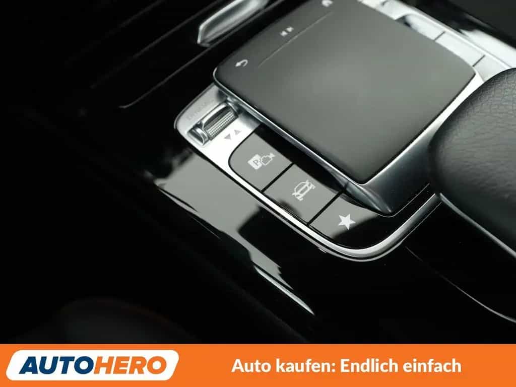 Mercedes-Benz A 200 AMG Line Aut.*NAV*TEMPO*CAM*PDC*SHZ*ALU* 11/2019-photo-25