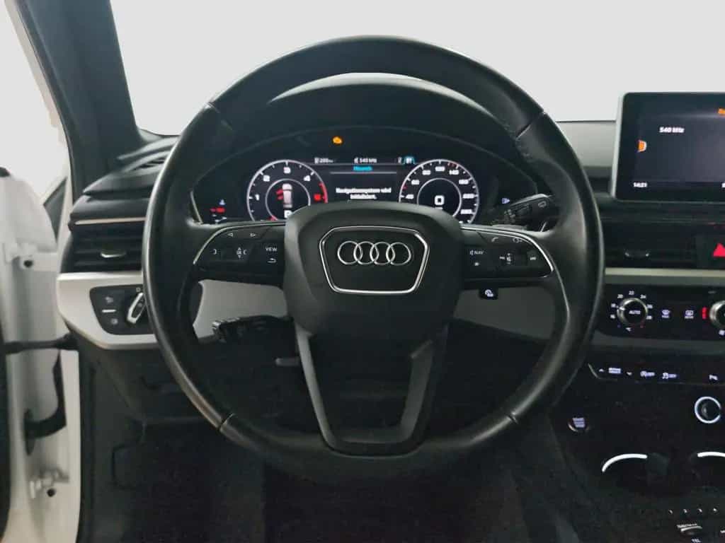 Audi A4 Avant 3.0 TDI qu Business LED Pano ACC 08/2018-photo-11