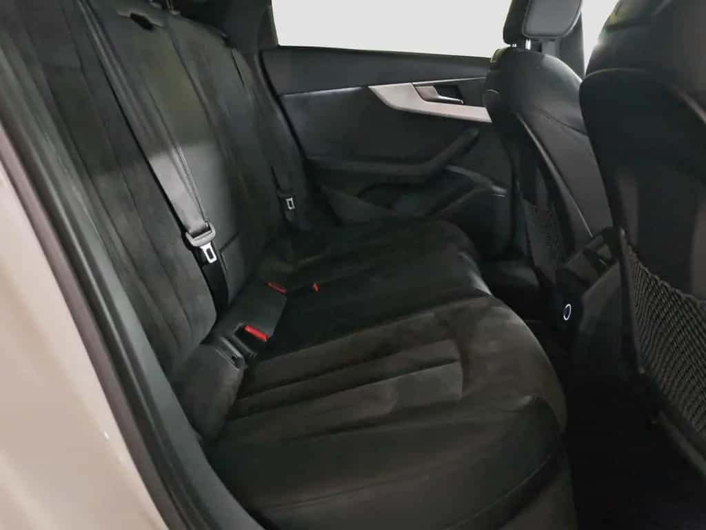 Audi A4 Avant 3.0 TDI qu Business LED Pano ACC 08/2018-photo-15