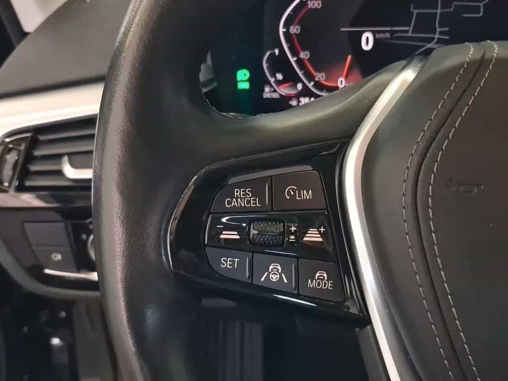 BMW 520 d Touring xDrive,Navi,LED,Leder,ACC,Pano,AHK 04/2021-photo-14