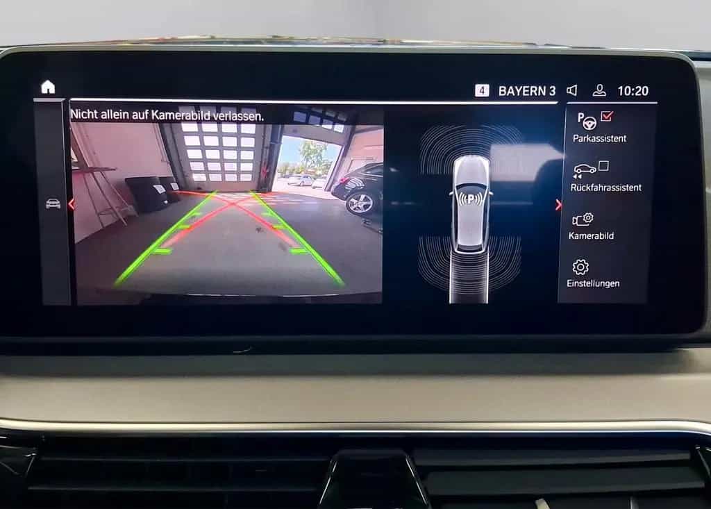 BMW 520 d Touring xDrive,Navi,LED,Leder,ACC,Pano,AHK 04/2021-photo-18