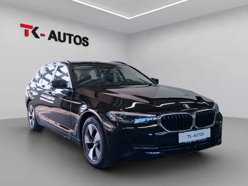 BMW 520 d Touring xDrive,Navi,LED,Leder,ACC,Pano,AHK 04/2021-photo-2