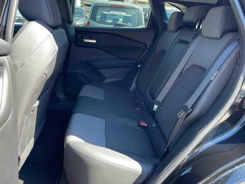 Nissan Qashqai 1.3 DIG-T XTronic N-Connecta Panorama/Wi 10/2025-photo-12