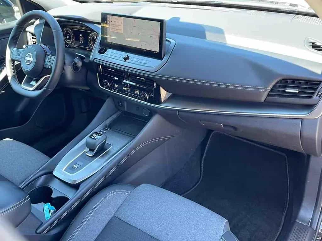 Nissan Qashqai 1.3 DIG-T XTronic N-Connecta Panorama/Wi 10/2025-photo-17