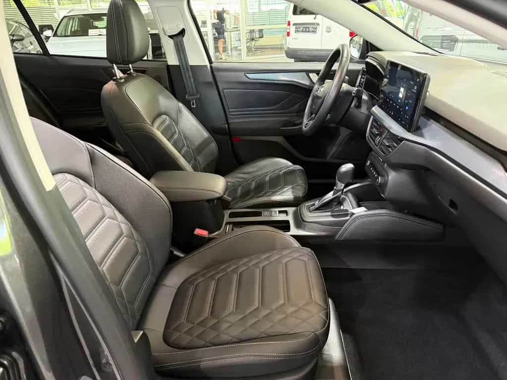 Ford Focus Tur 1.0i ActiveX Matrix LED Pano AHK ACC 02/2023-photo-11