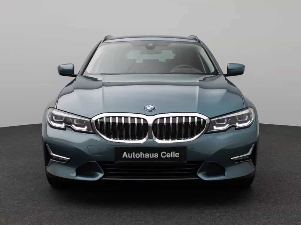 BMW 320 d Luxury Line Kamera HUD DAB HiFi Komfort LED 04/2021-photo-1