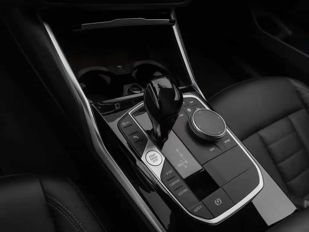 BMW 320 d Luxury Line Kamera HUD DAB HiFi Komfort LED 04/2021-photo-22