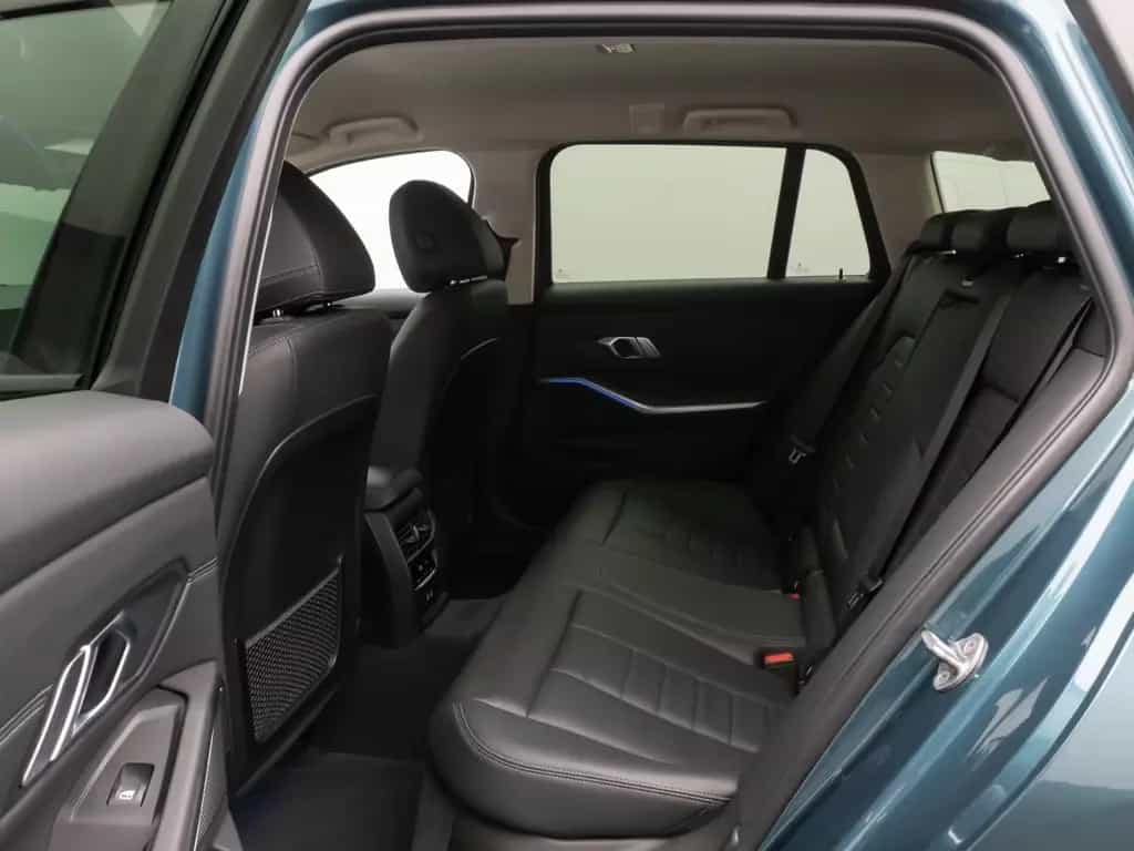 BMW 320 d Luxury Line Kamera HUD DAB HiFi Komfort LED 04/2021-photo-25