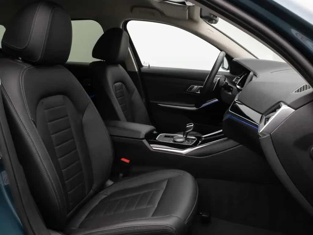 BMW 320 d Luxury Line Kamera HUD DAB HiFi Komfort LED 04/2021-photo-35