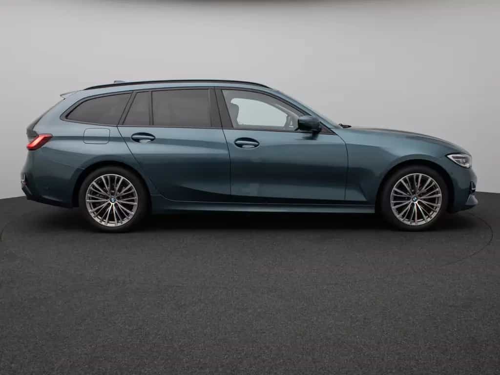 BMW 320 d Luxury Line Kamera HUD DAB HiFi Komfort LED 04/2021-photo-4
