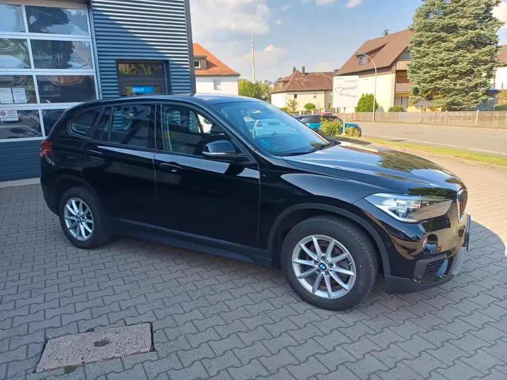 BMW X1 sDrive 18 i 12/2018-photo-4