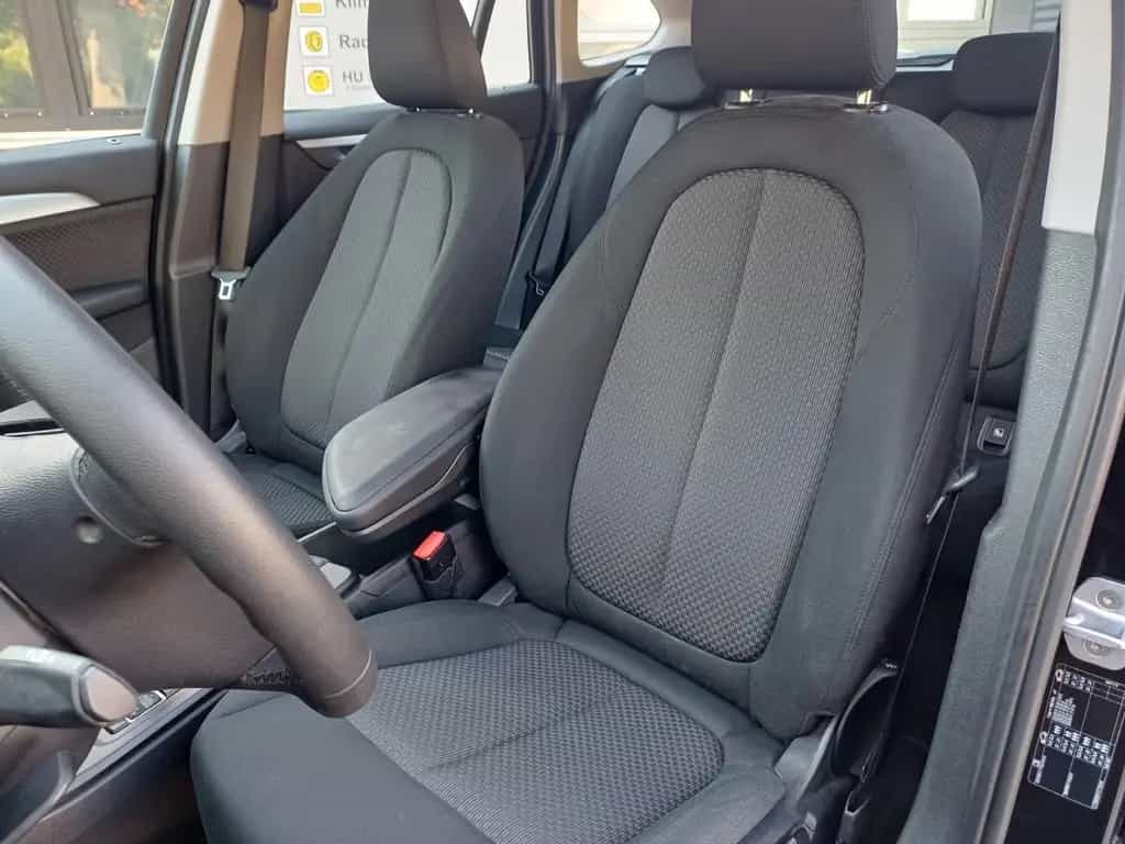 BMW X1 sDrive 18 i 12/2018-photo-5
