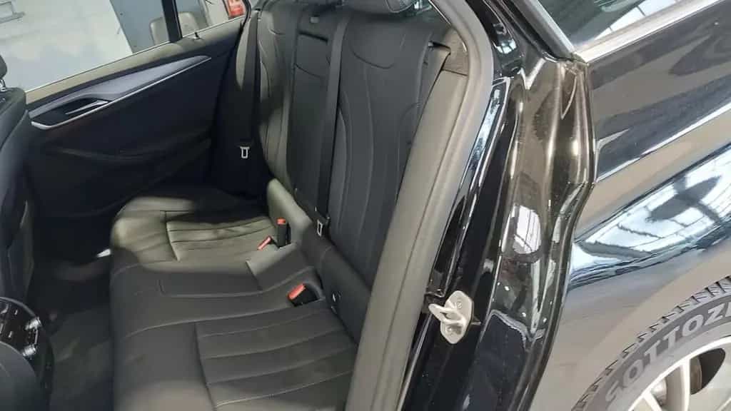 BMW 520 d Touring Steptr.|CockpProf|DrivAssiProf|HUD 06/2022-photo-10