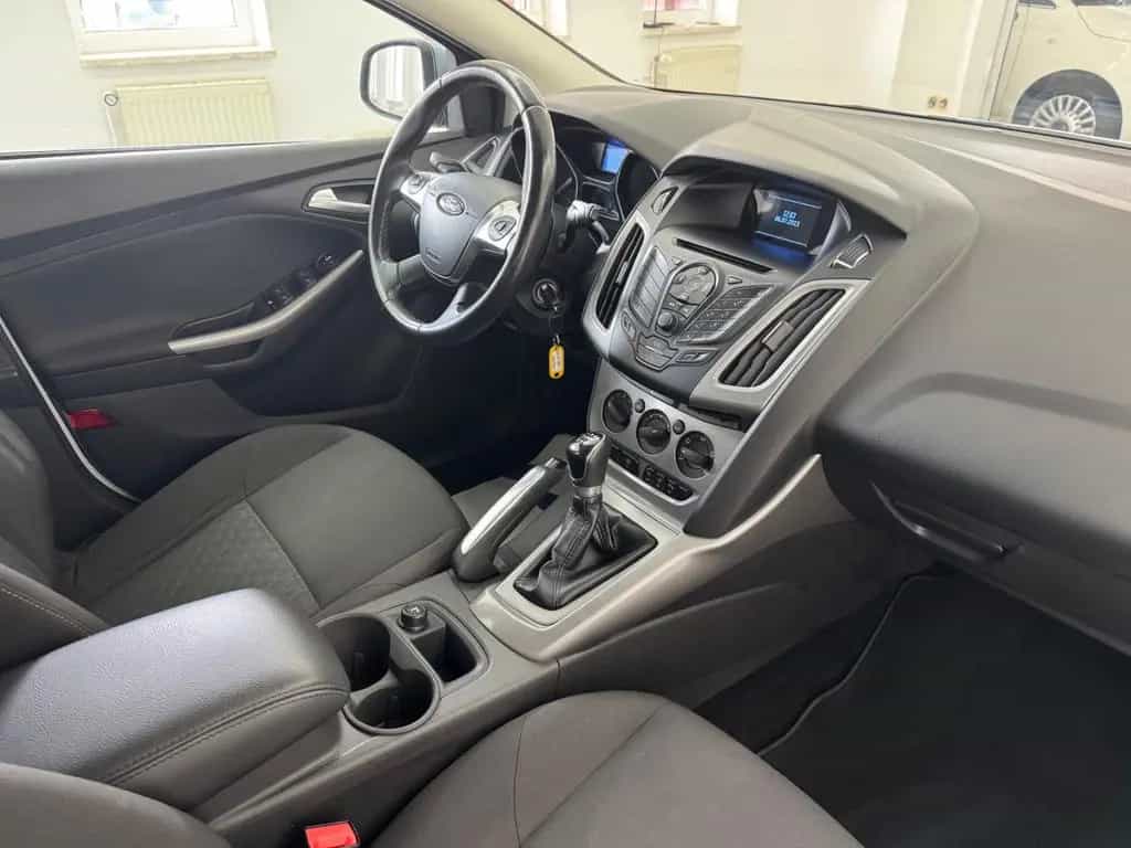 Ford Focus Turnier Sync Edition TÜV&AU neu&Garantie 12/2013-photo-12