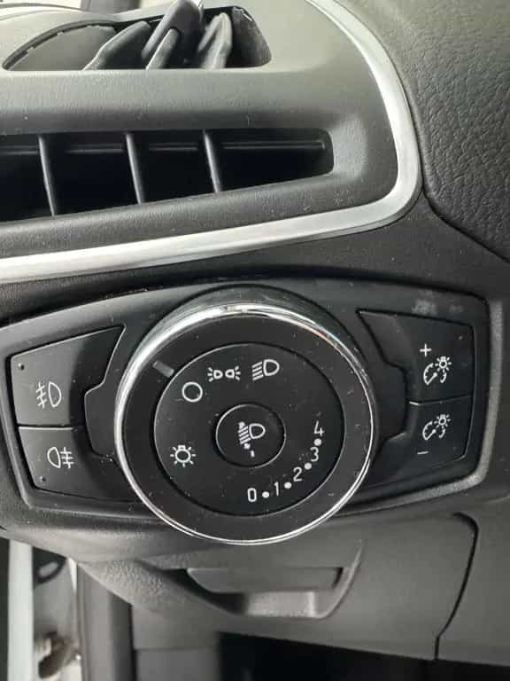 Ford Focus Turnier Sync Edition TÜV&AU neu&Garantie 12/2013-photo-16