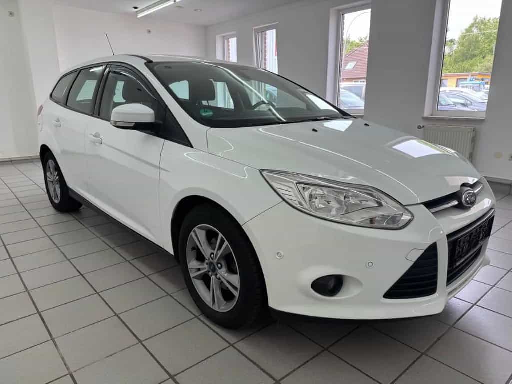 Ford Focus Turnier Sync Edition TÜV&AU neu&Garantie 12/2013-photo-6