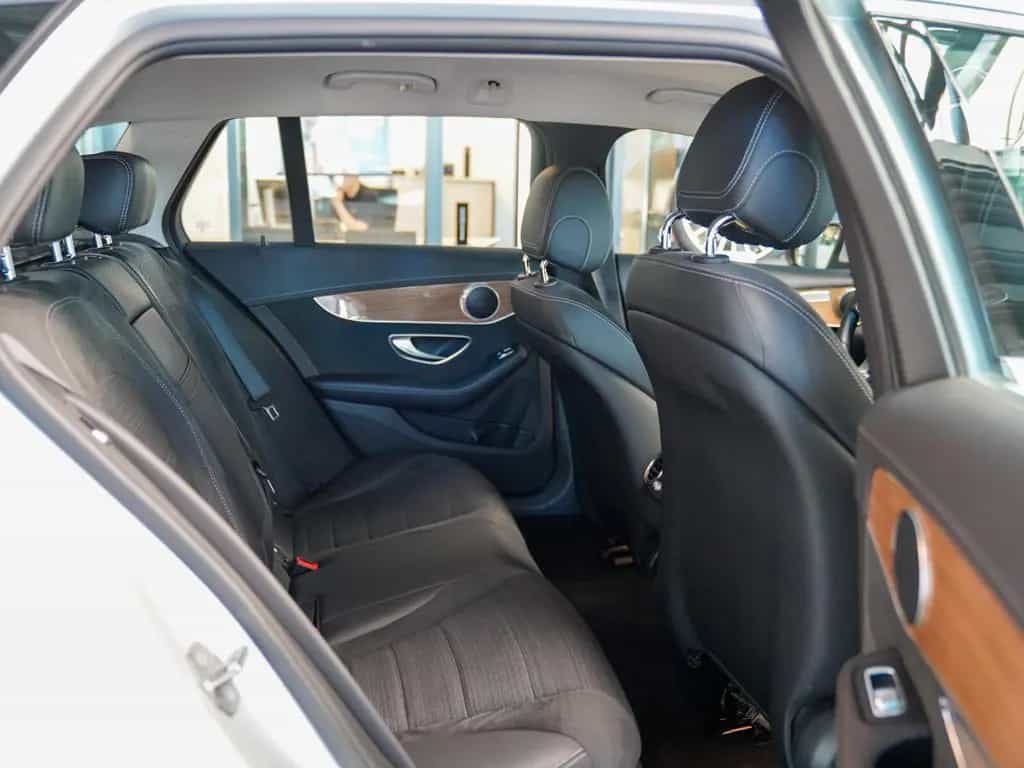 Mercedes-Benz C 180 T EXCLUSIVE Linde Ambientebeleuchtung AHK 02/2018-photo-13