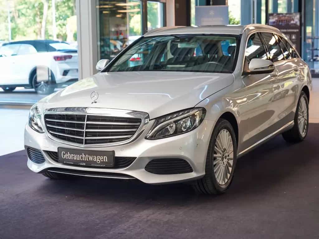Mercedes-Benz C 180 T EXCLUSIVE Linde Ambientebeleuchtung AHK 02/2018-photo-7