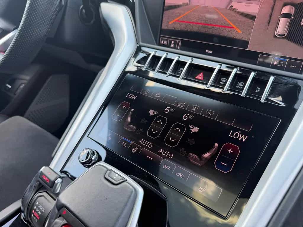 Lamborghini Urus /PANO/23ZOLL/B&O-3D/360KAM/HEAD-UP 08/2018-photo-30
