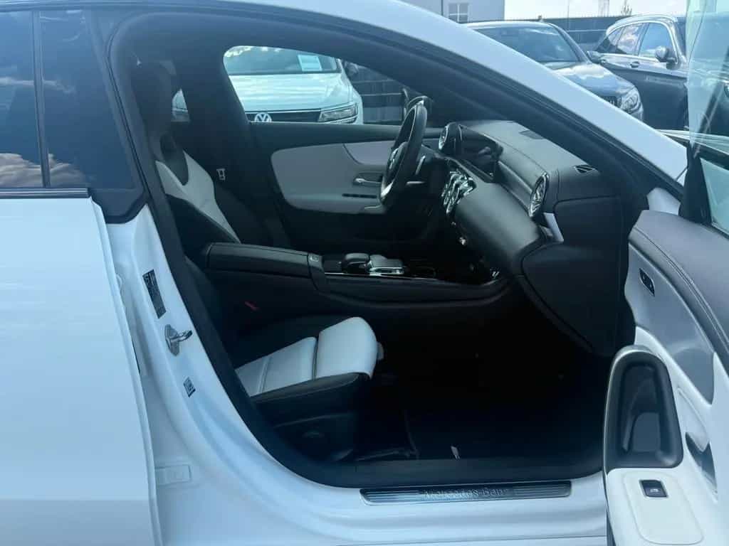 Mercedes-Benz CLA Shooting Brake CLA 220 Shooting Brake*AMG-LINE*PANO*SITZLÜFTUNG 11/2019-photo-10