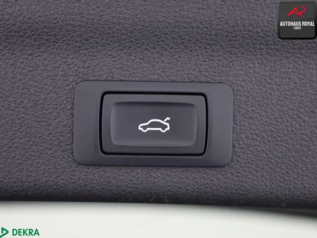 Audi A6 Avant 40 TDI S LINE PANO,MATRIX,KEYLESS,1.HD 01/2022-photo-21