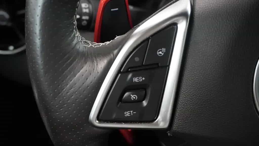 Chevrolet Camaro Coupé V8*RECARO*KW-V3*MAXTON*DEUTSCH*1HD 03/2019-photo-16