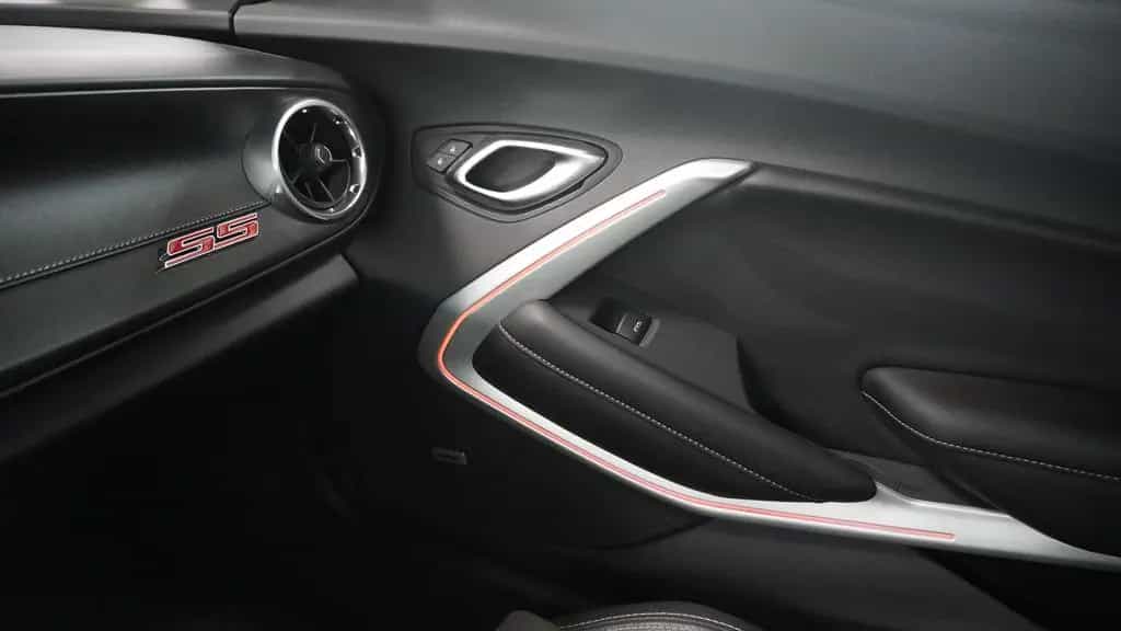 Chevrolet Camaro Coupé V8*RECARO*KW-V3*MAXTON*DEUTSCH*1HD 03/2019-photo-34
