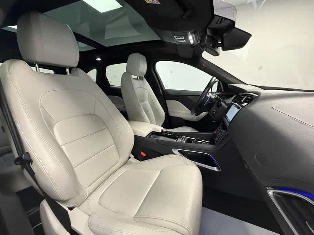 Jaguar F-Pace S AWD First Edition Standheiz. HUD LED 01/2017-photo-11
